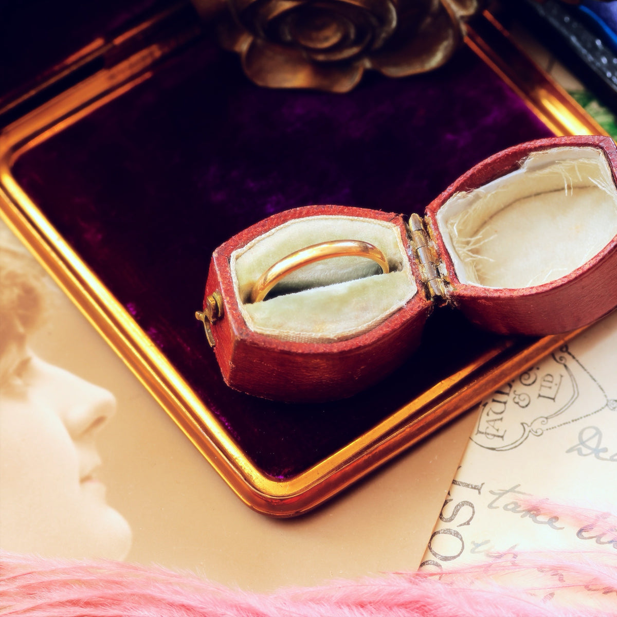 Vintage Size M Date 1953 22ct Gold & Platinum Wedding Band