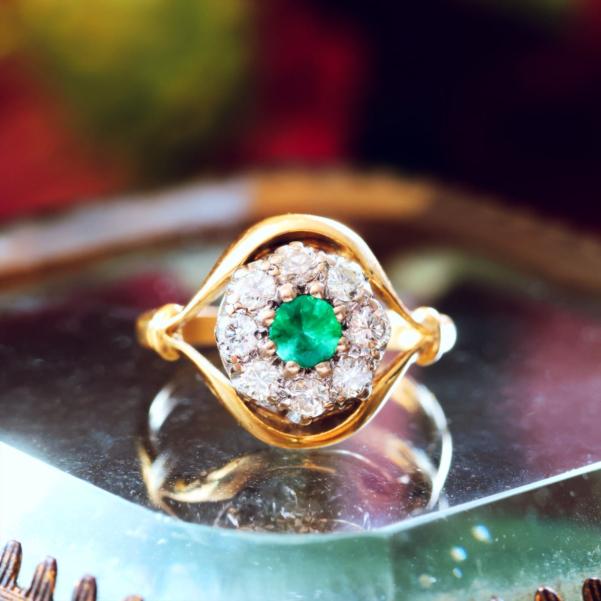 Date 1965 Emerald & Diamond Flowerette Engagement Ring