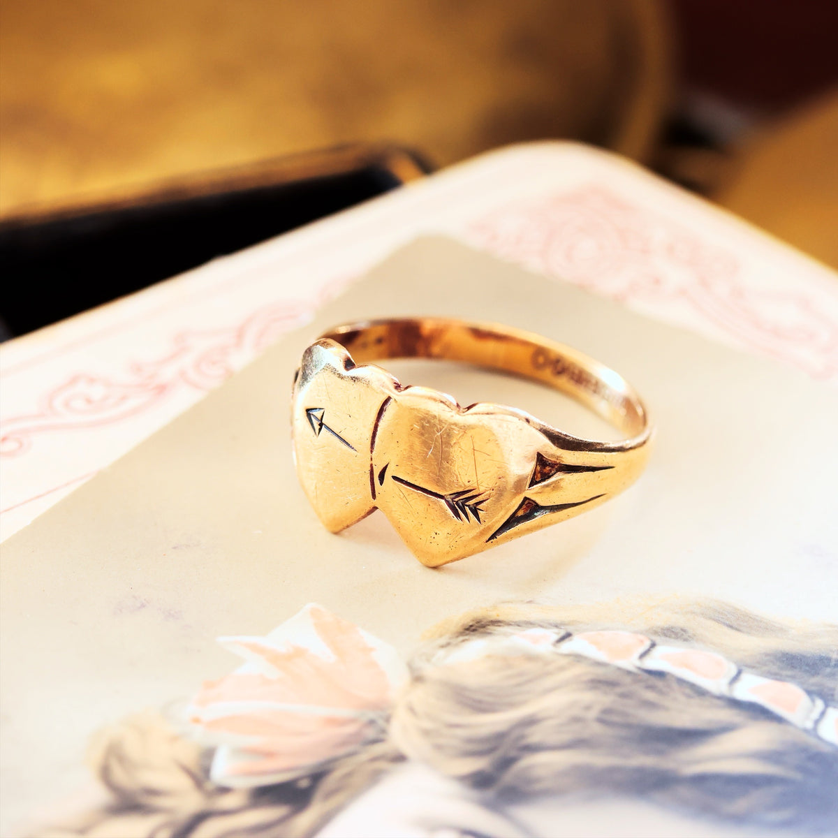 Date 1965 Twinned Hearts 9ct Gold Signet Ring