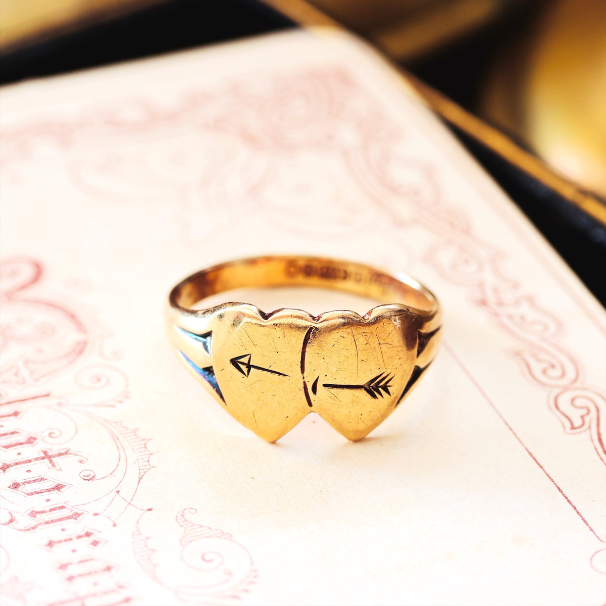 Date 1965 Twinned Hearts 9ct Gold Signet Ring