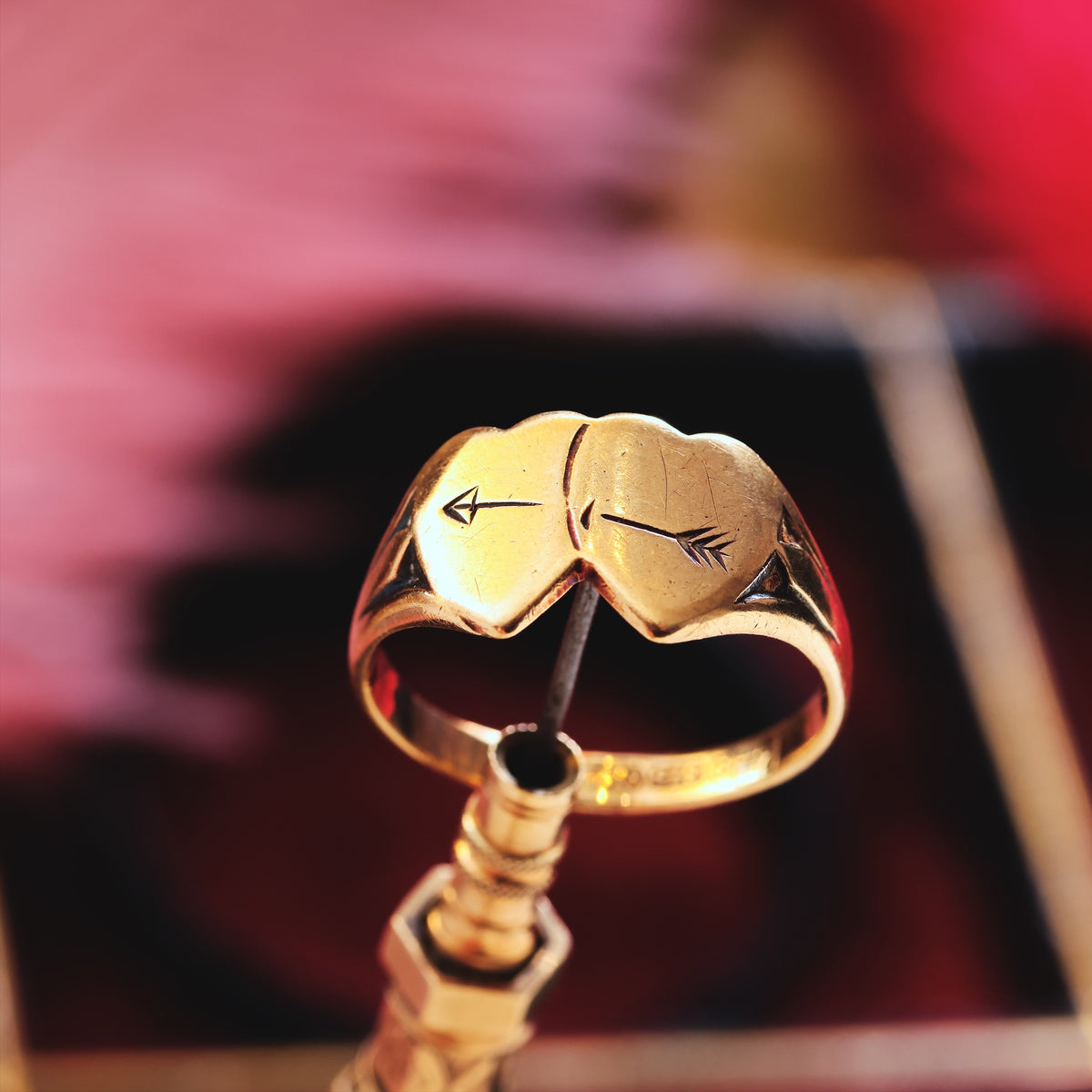 Date 1965 Twinned Hearts 9ct Gold Signet Ring