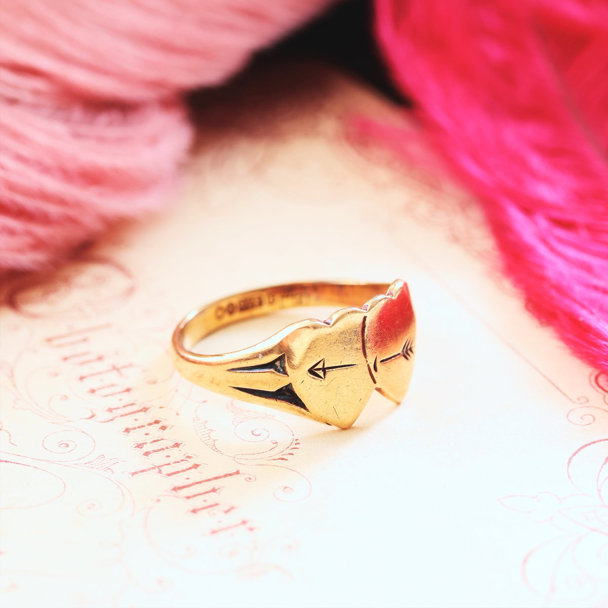 Date 1965 Twinned Hearts 9ct Gold Signet Ring
