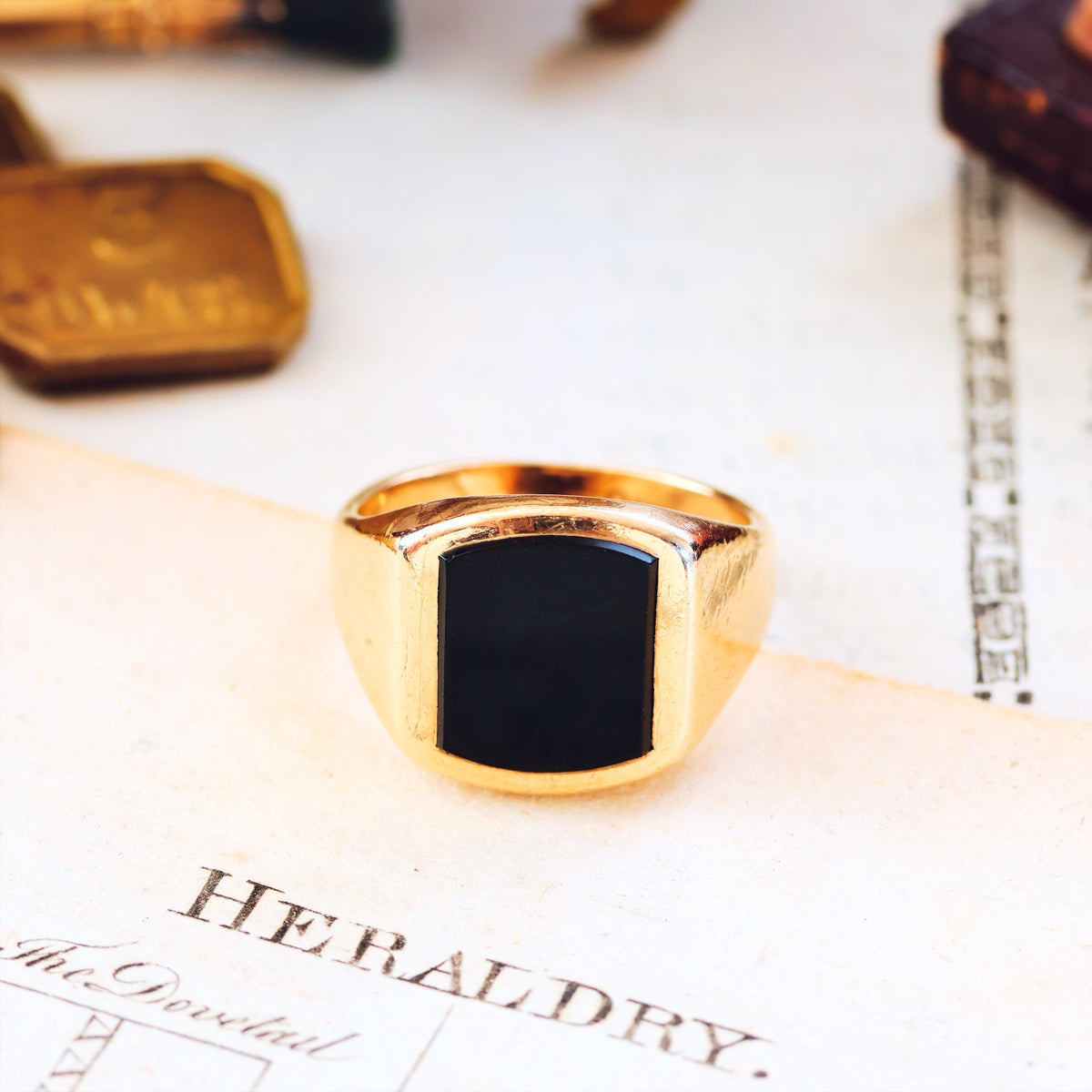 Classic Date 1966 9ct Gold Black Onyx Signet Ring