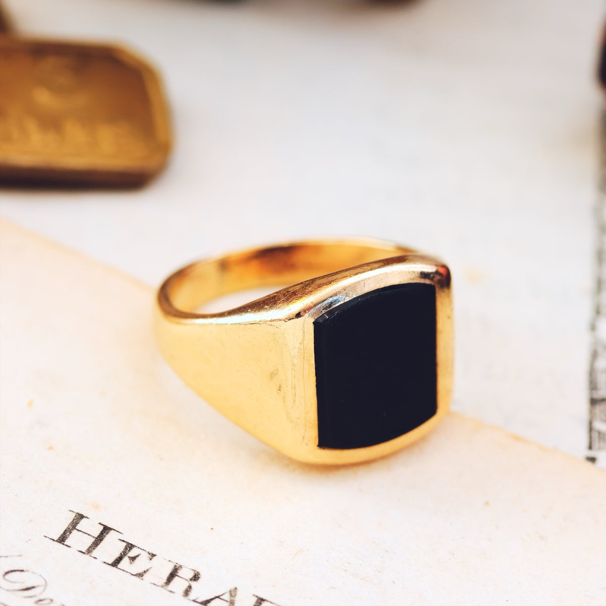 Classic Date 1966 9ct Gold Black Onyx Signet Ring