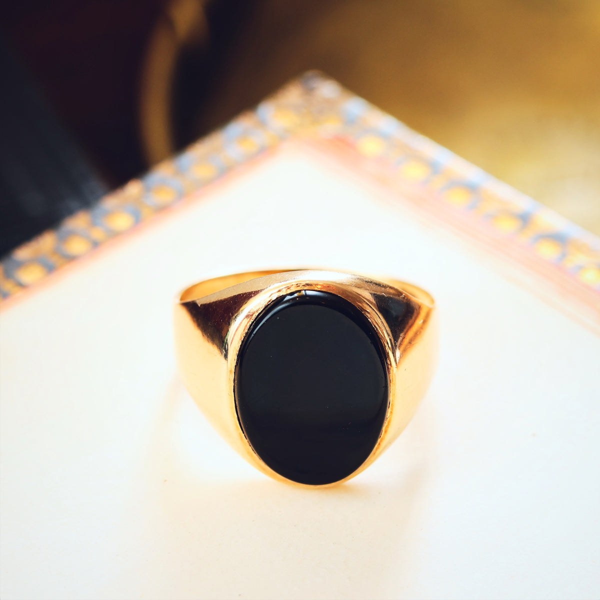 Vintage Date 1975 Black Onyx Signet Ring