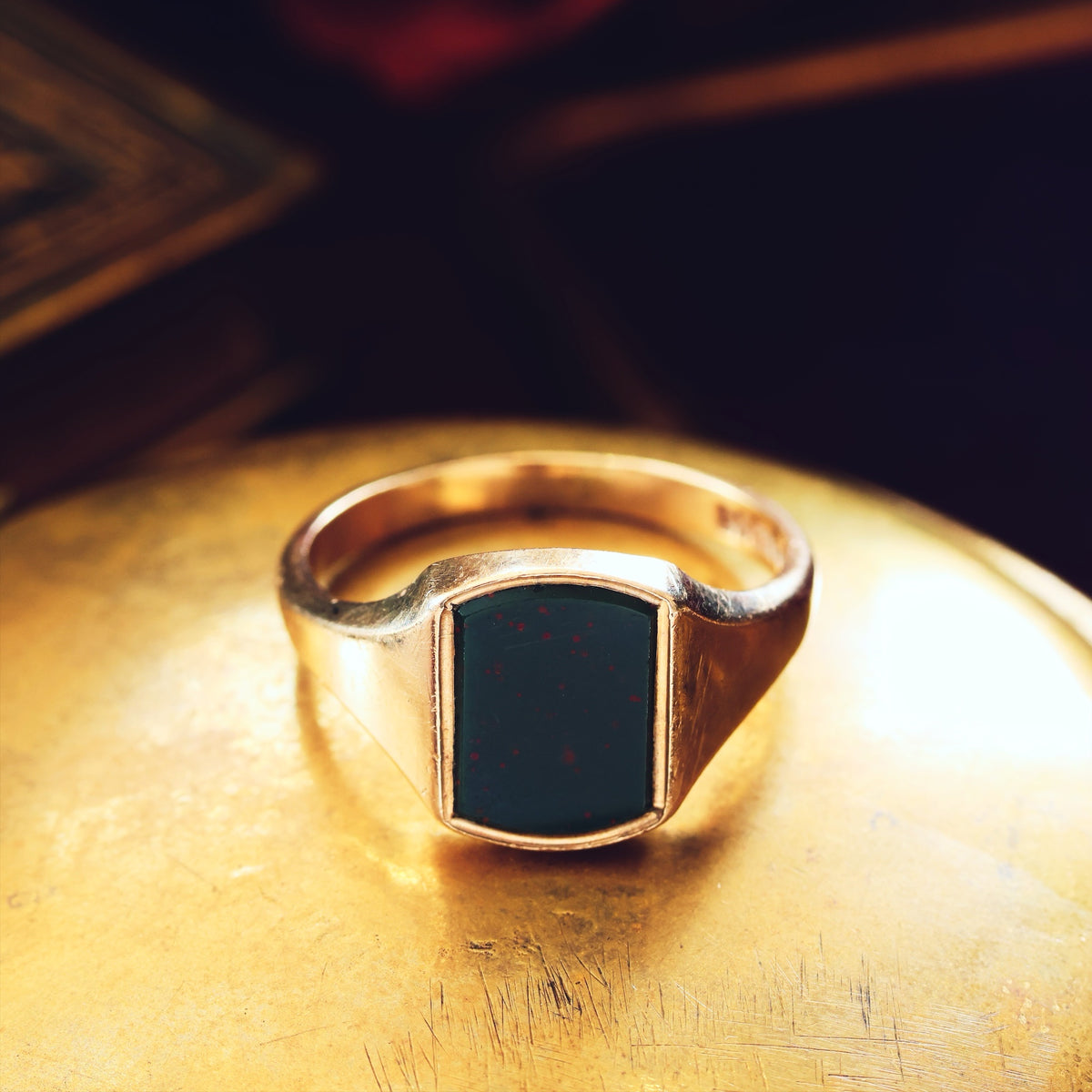 Classic Date 1990 Men's Bloodstone Signet Ring