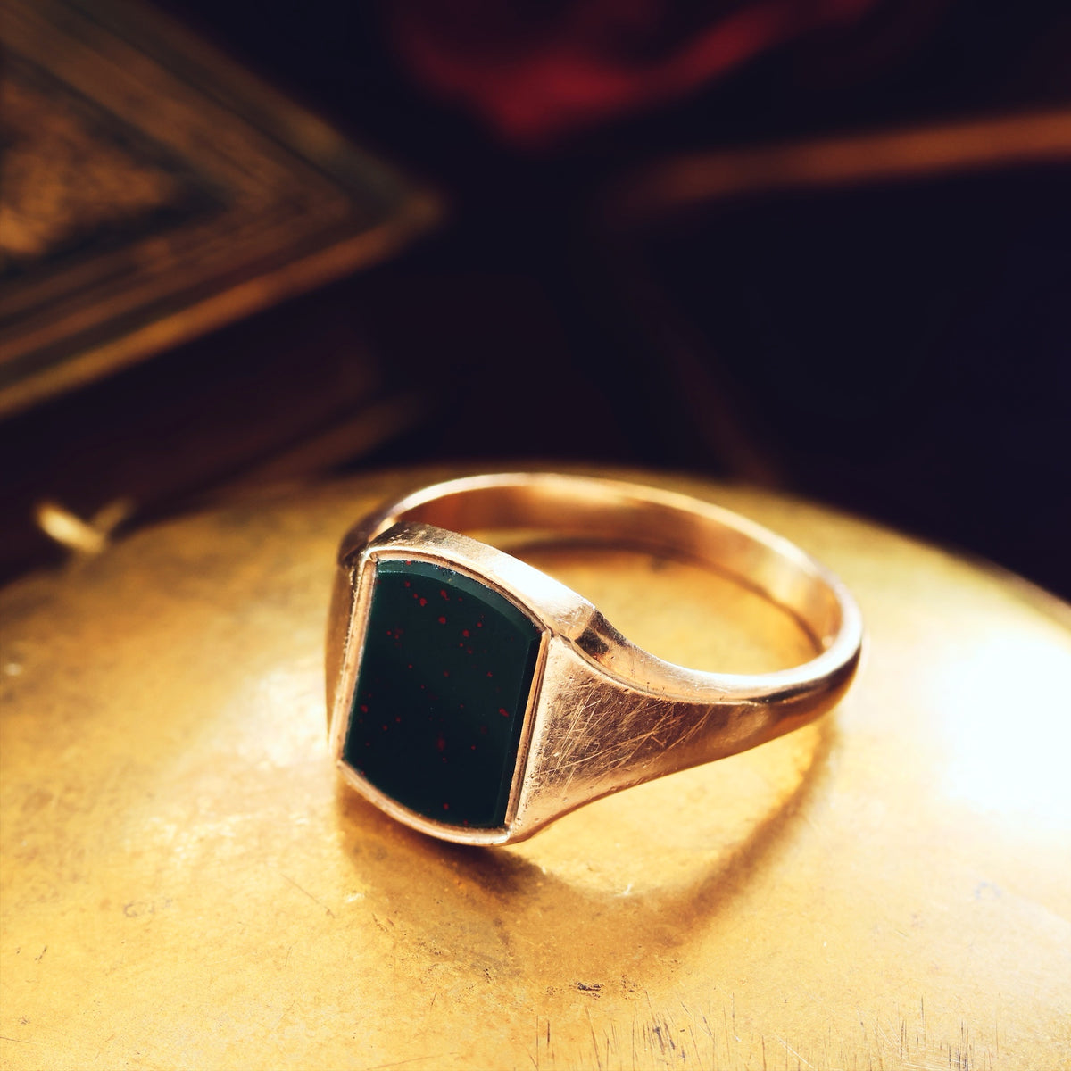 Classic Date 1990 Men's Bloodstone Signet Ring