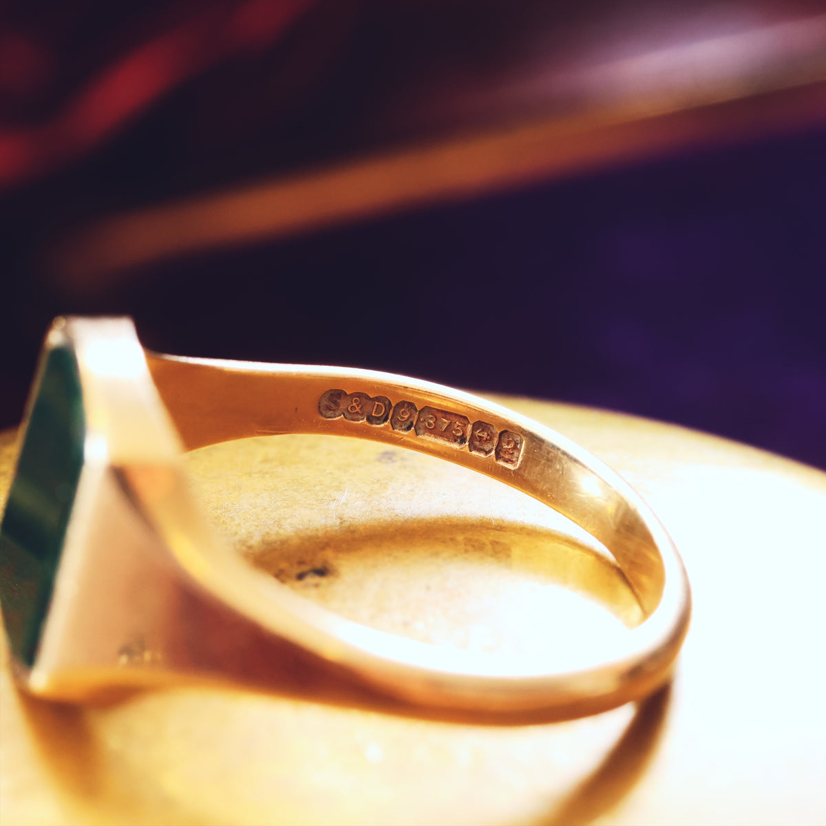 Classic Date 1990 Men's Bloodstone Signet Ring