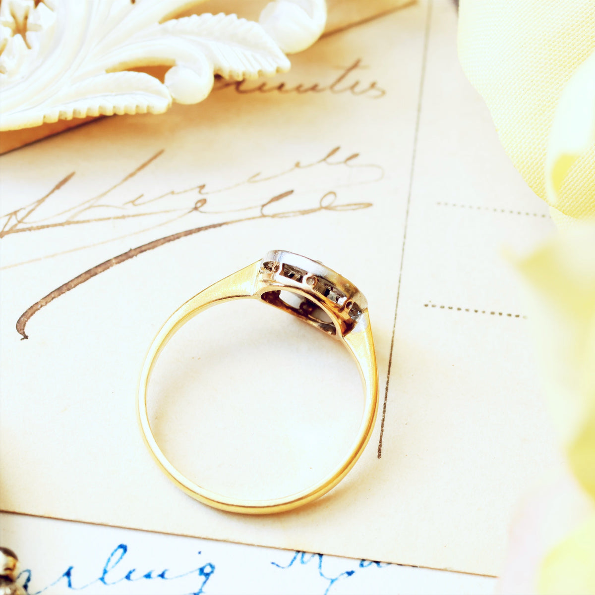 Vintage 1920's Art Deco Diamond Halo Ring
