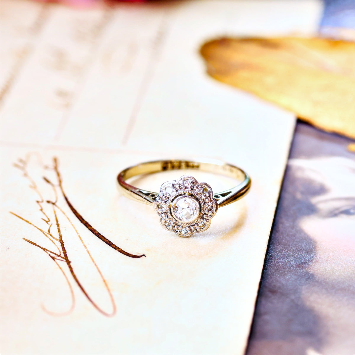 Vintage Pretty! Diamond Daisy Cluster Ring