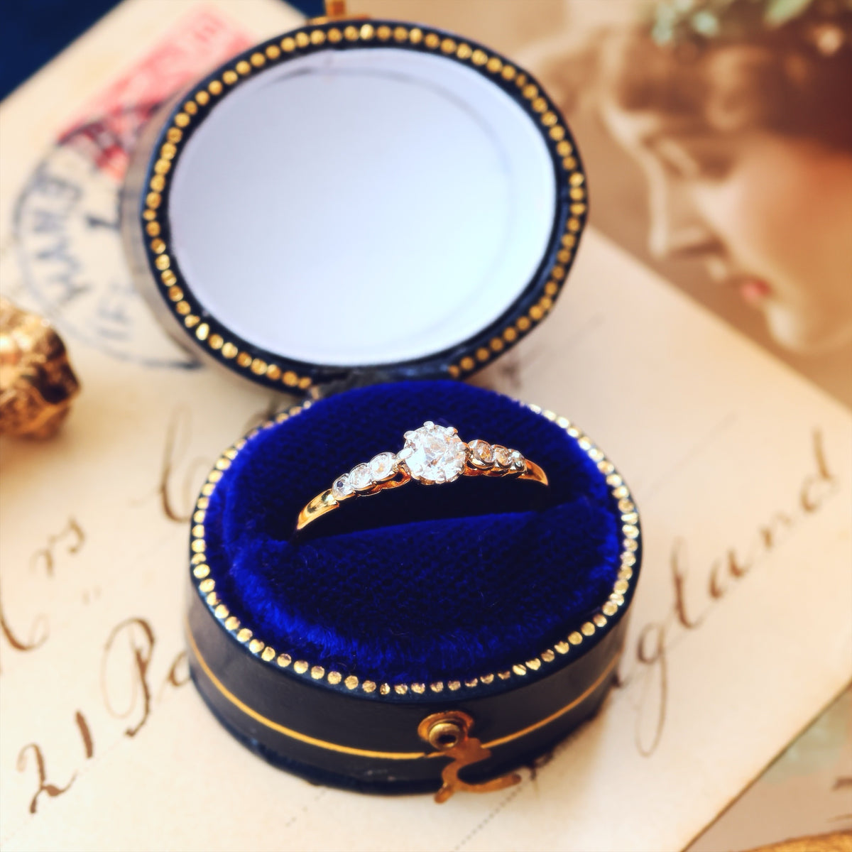 Unique Beauty! Vintage Diamond Engagement Ring