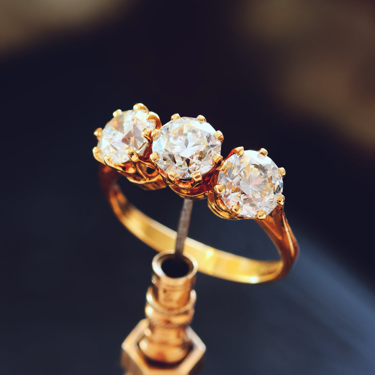 Exceptional! 2.40ct Vintage Diamond Trilogy Engagement Ring