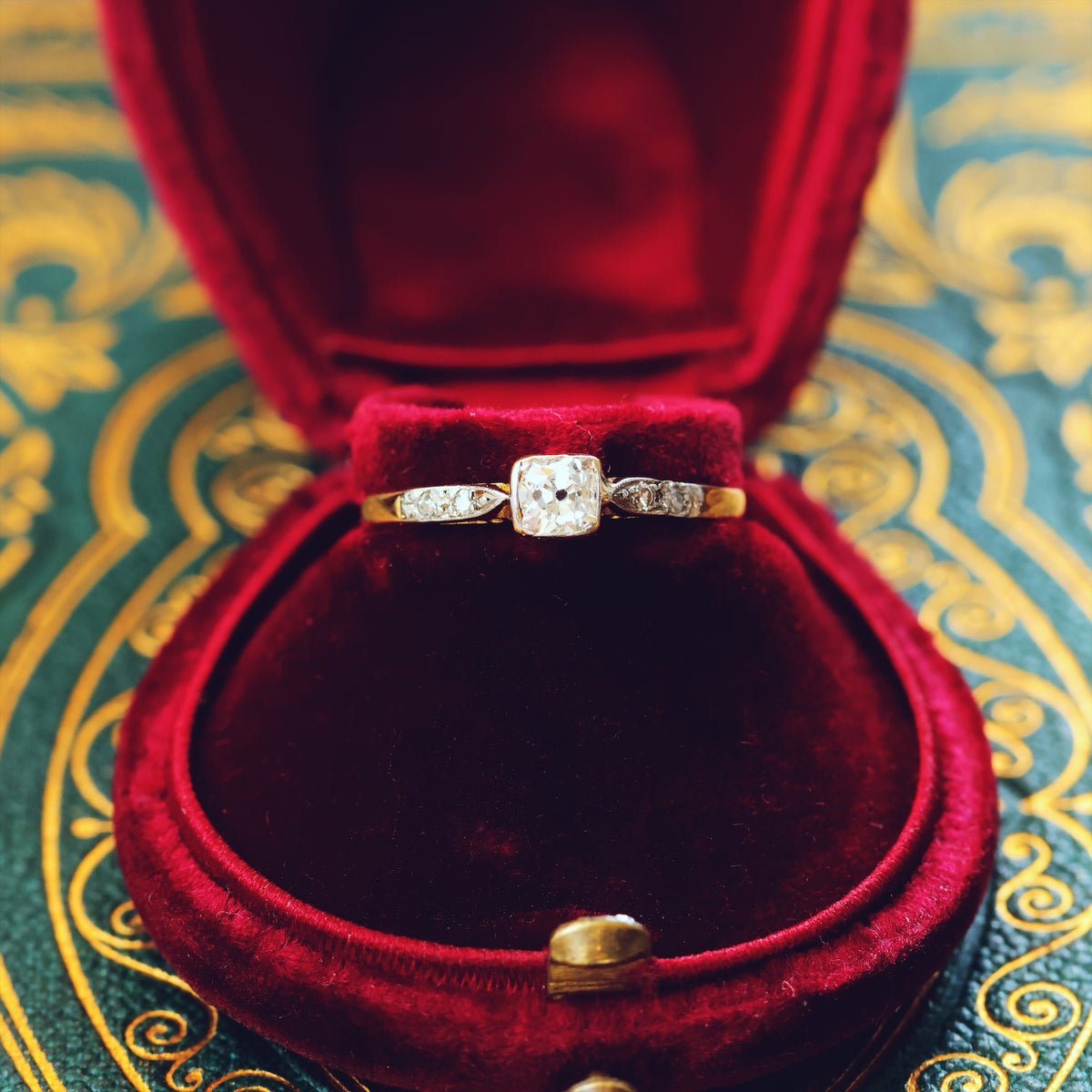 Dearest! Vintage Edwardian Diamond Engagement Ring