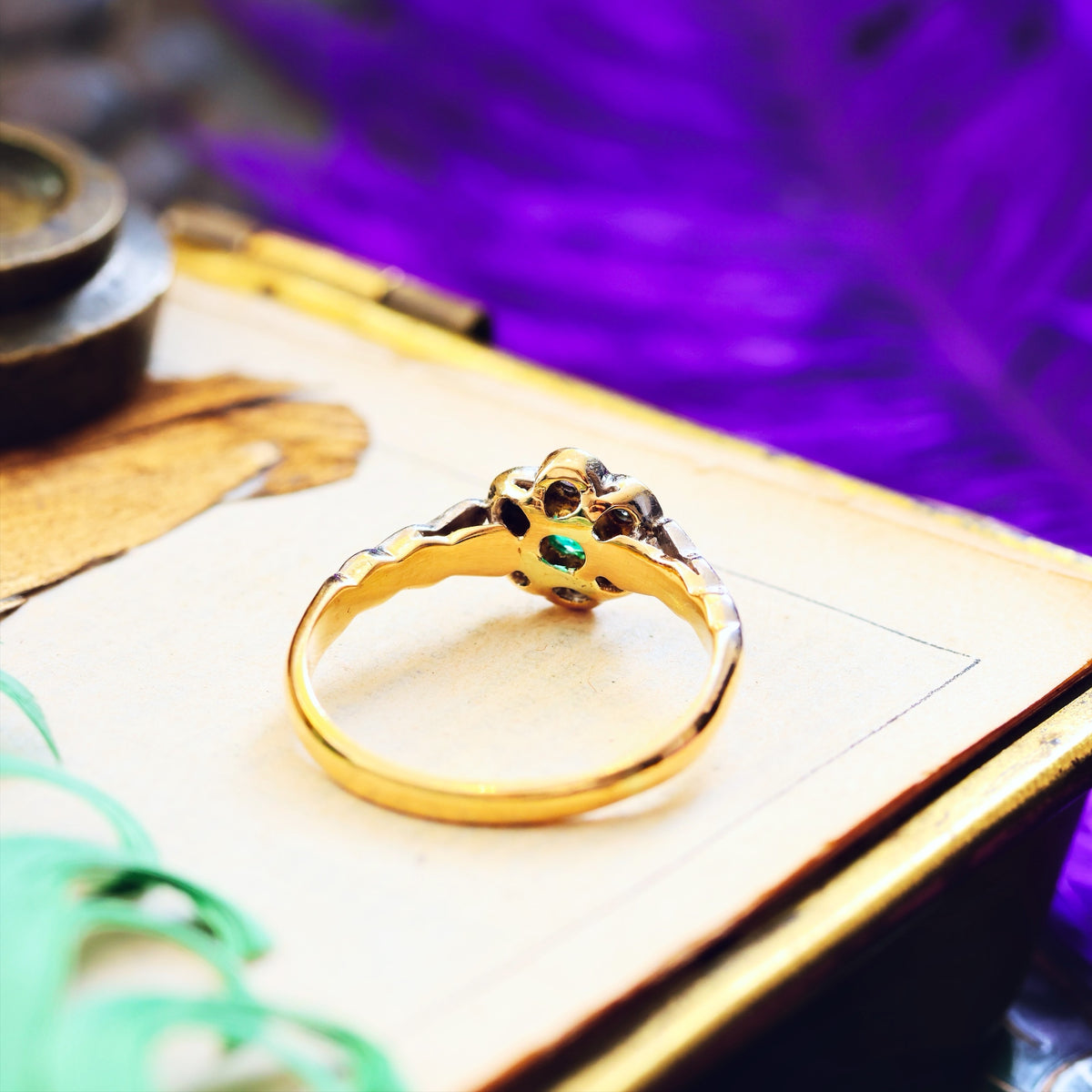 Dainty Little Vintage Emerald & Diamond Flowerette Ring