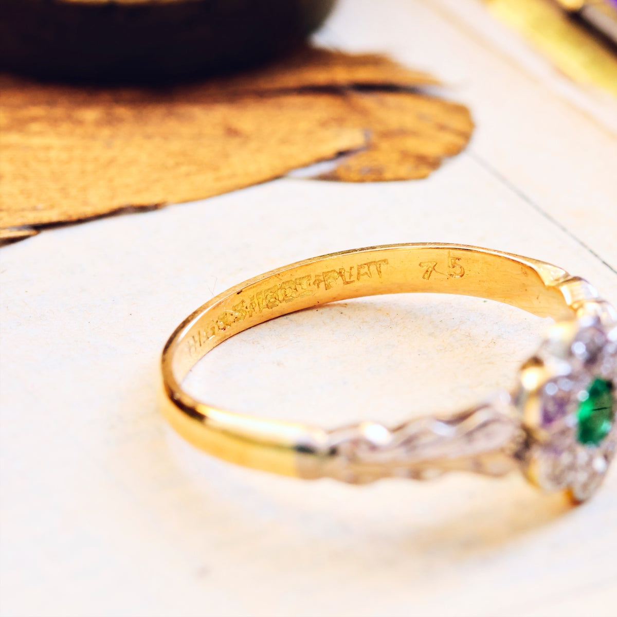 Dainty Little Vintage Emerald & Diamond Flowerette Ring