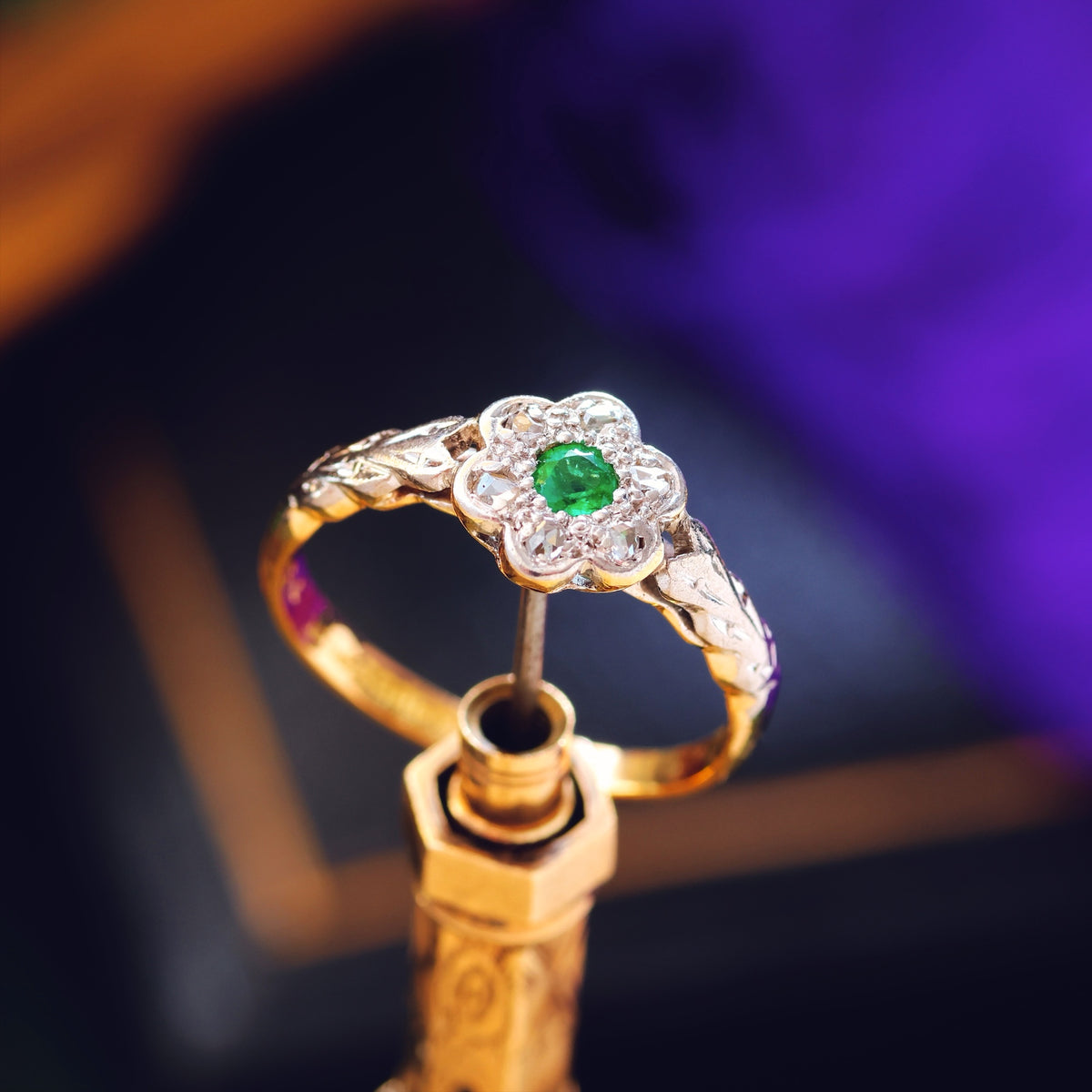 Dainty Little Vintage Emerald & Diamond Flowerette Ring