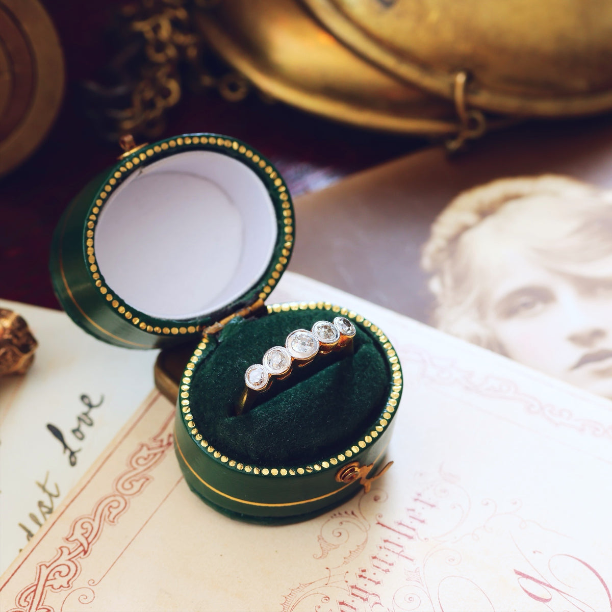 Splendid Vintage Five Stone Diamond Engagement Ring
