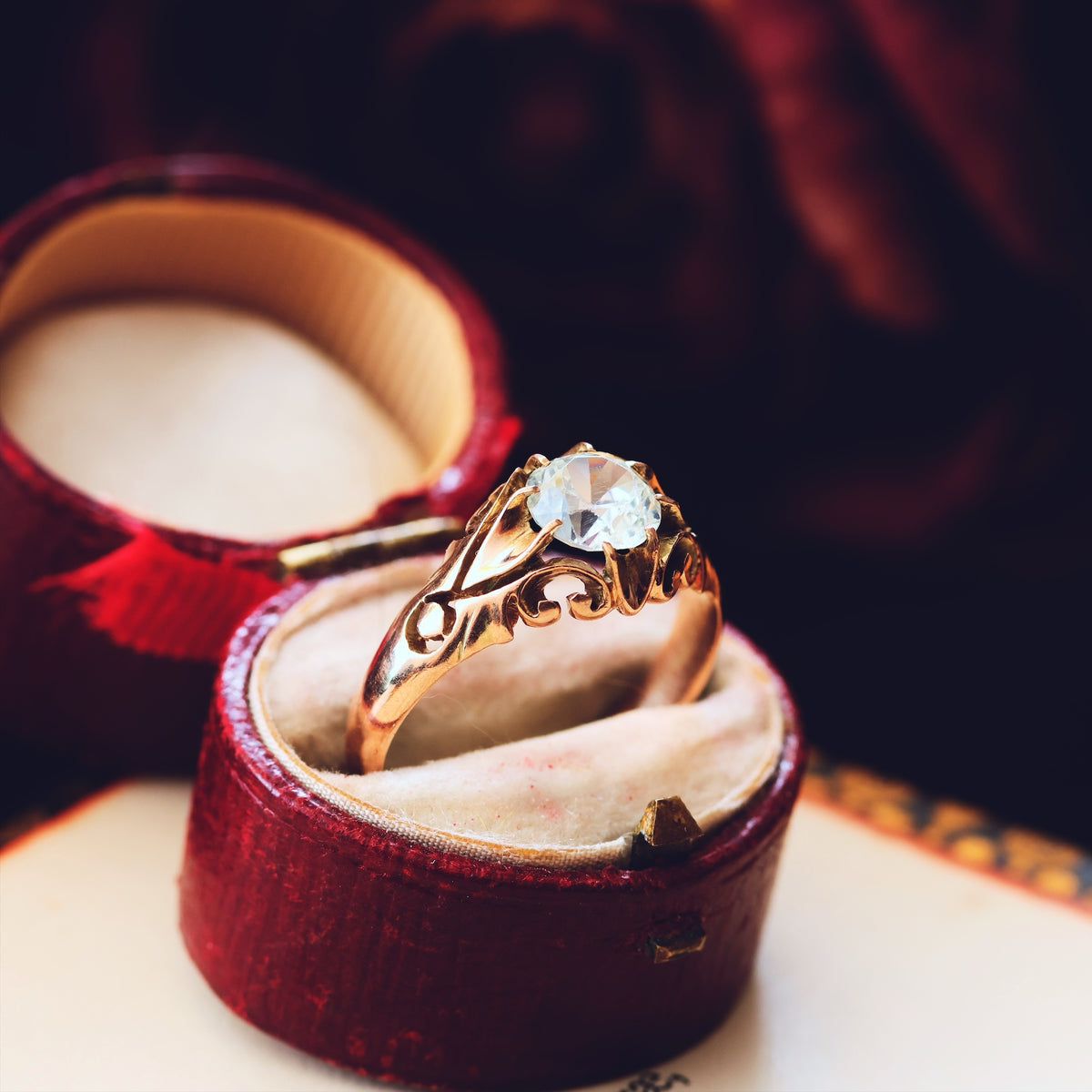 Vintage Hand Carved Rose Gold Zircon Ring