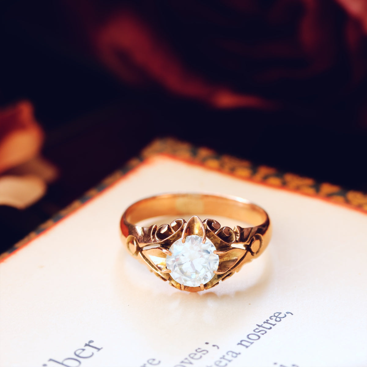Vintage Hand Carved Rose Gold Zircon Ring