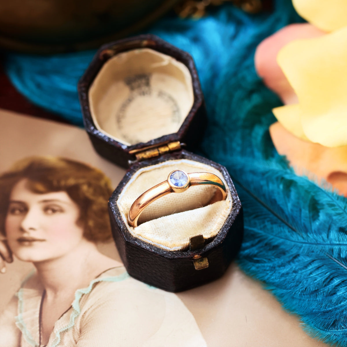Slender Beauty! Hand Crafted Lilac Sapphire Band Ring