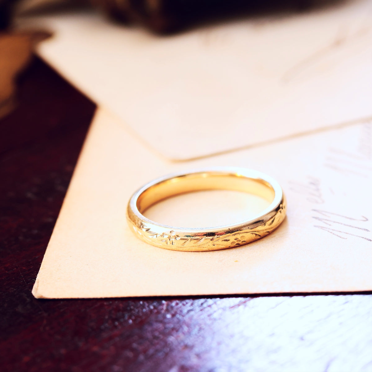 Vintage Size 'O' Hand Engraved 9ct Gold Wedding Ring