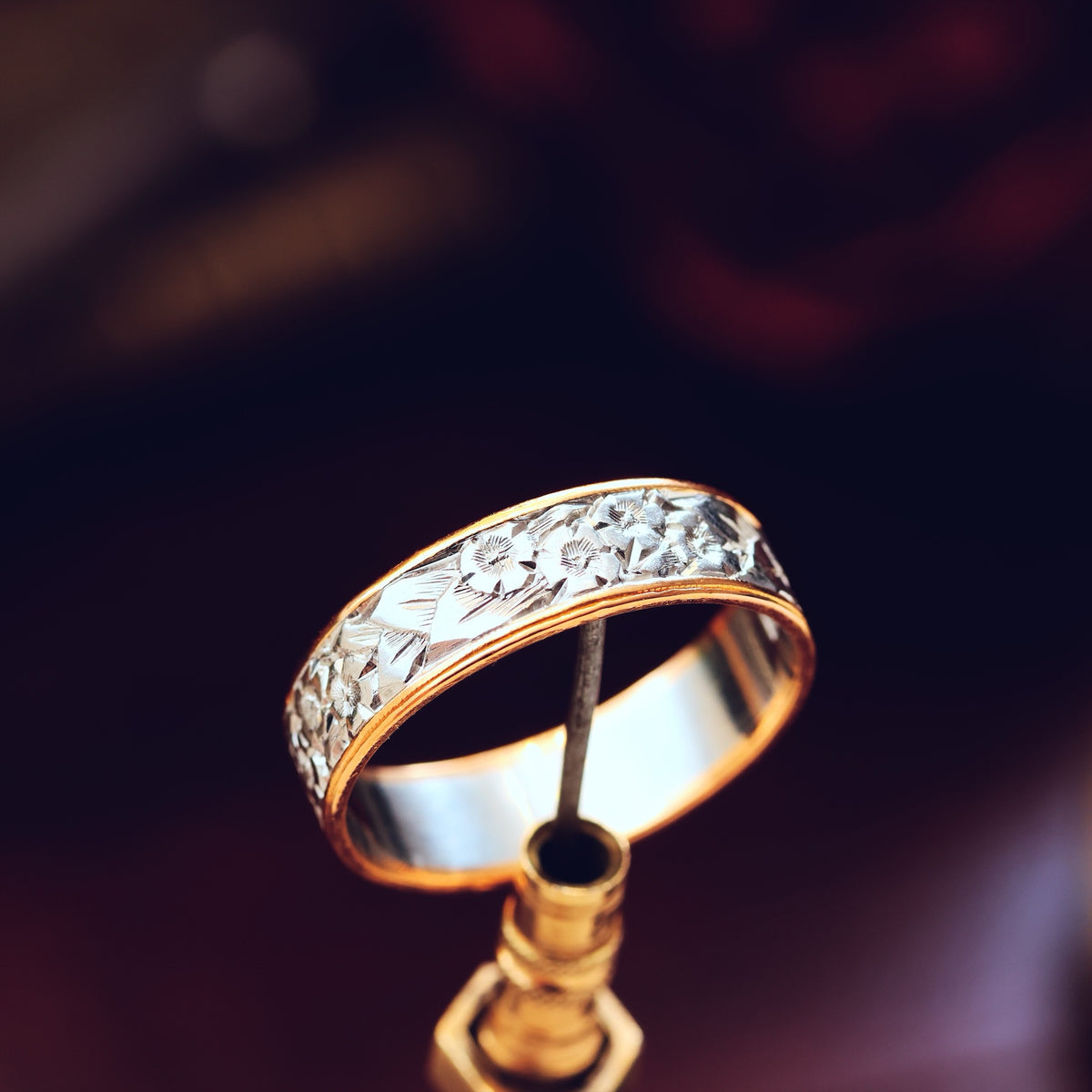 Adorable Vintage Hand Engraved Size M Wedding Band