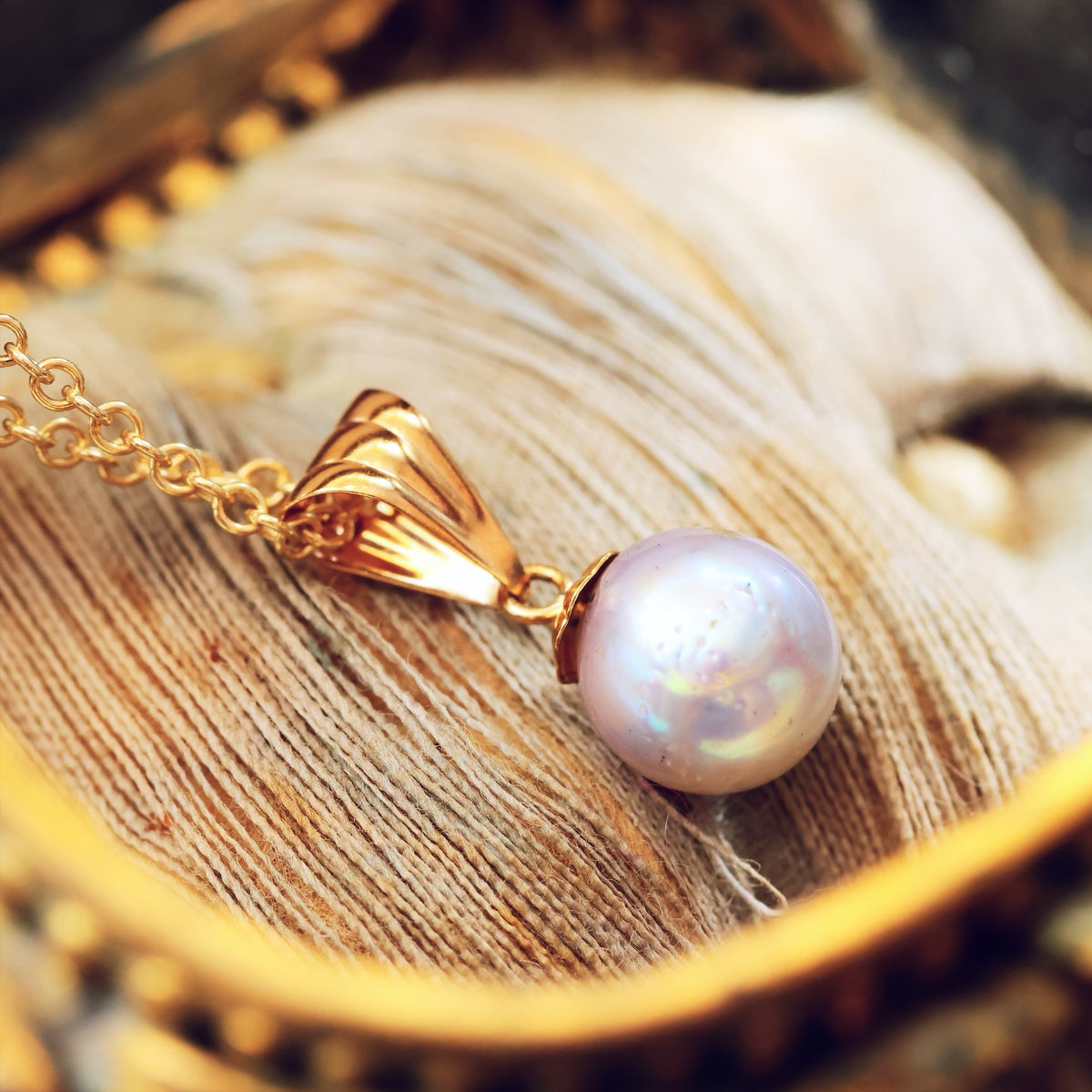 Vintage Moonglow Pearl Pendant
