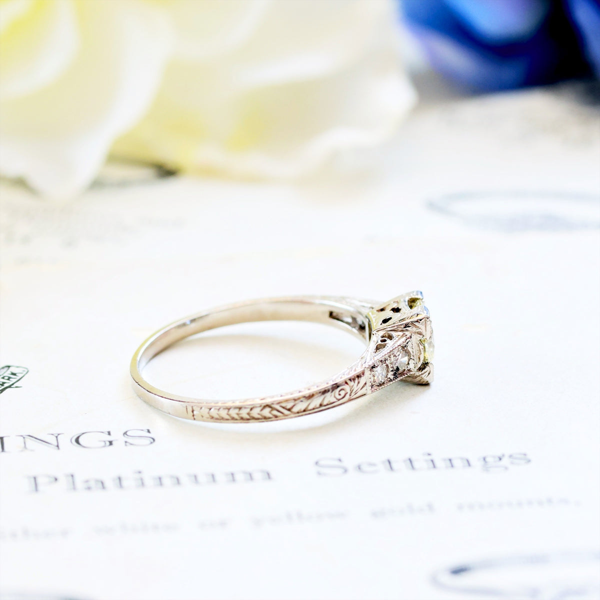 Lovely Quality Vintage Platinum & Diamond Engagement Ring