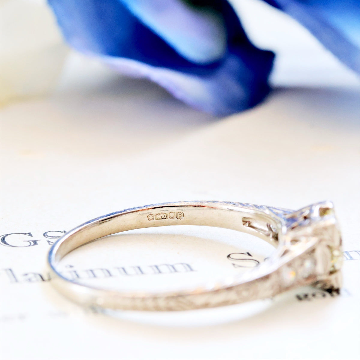 Lovely Quality Vintage Platinum & Diamond Engagement Ring
