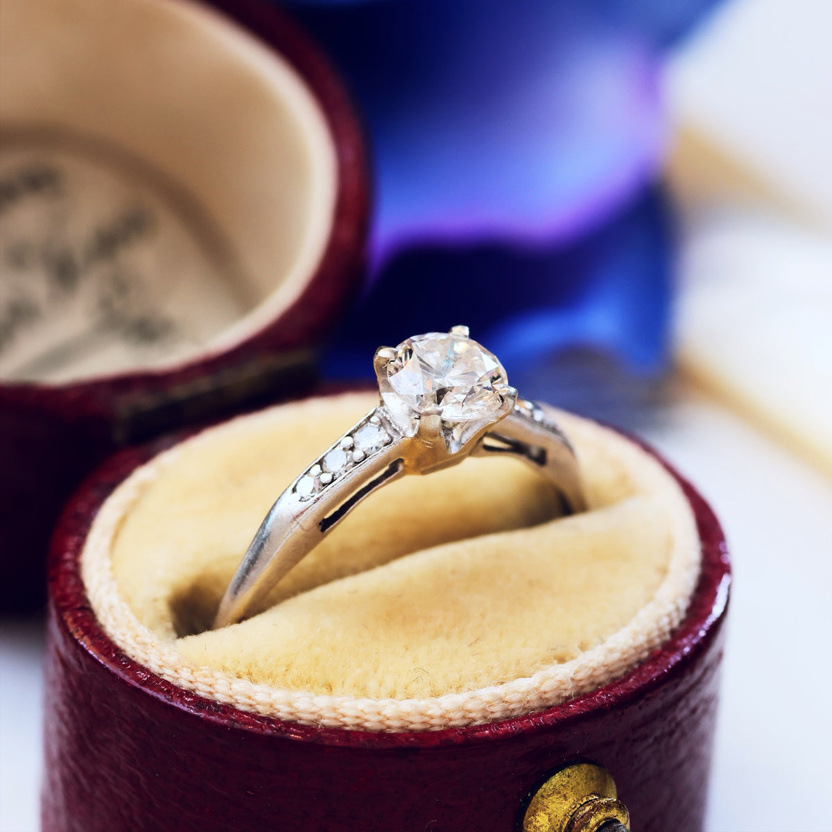 Vintage Platinum & Diamond Solitaire Engagement Ring