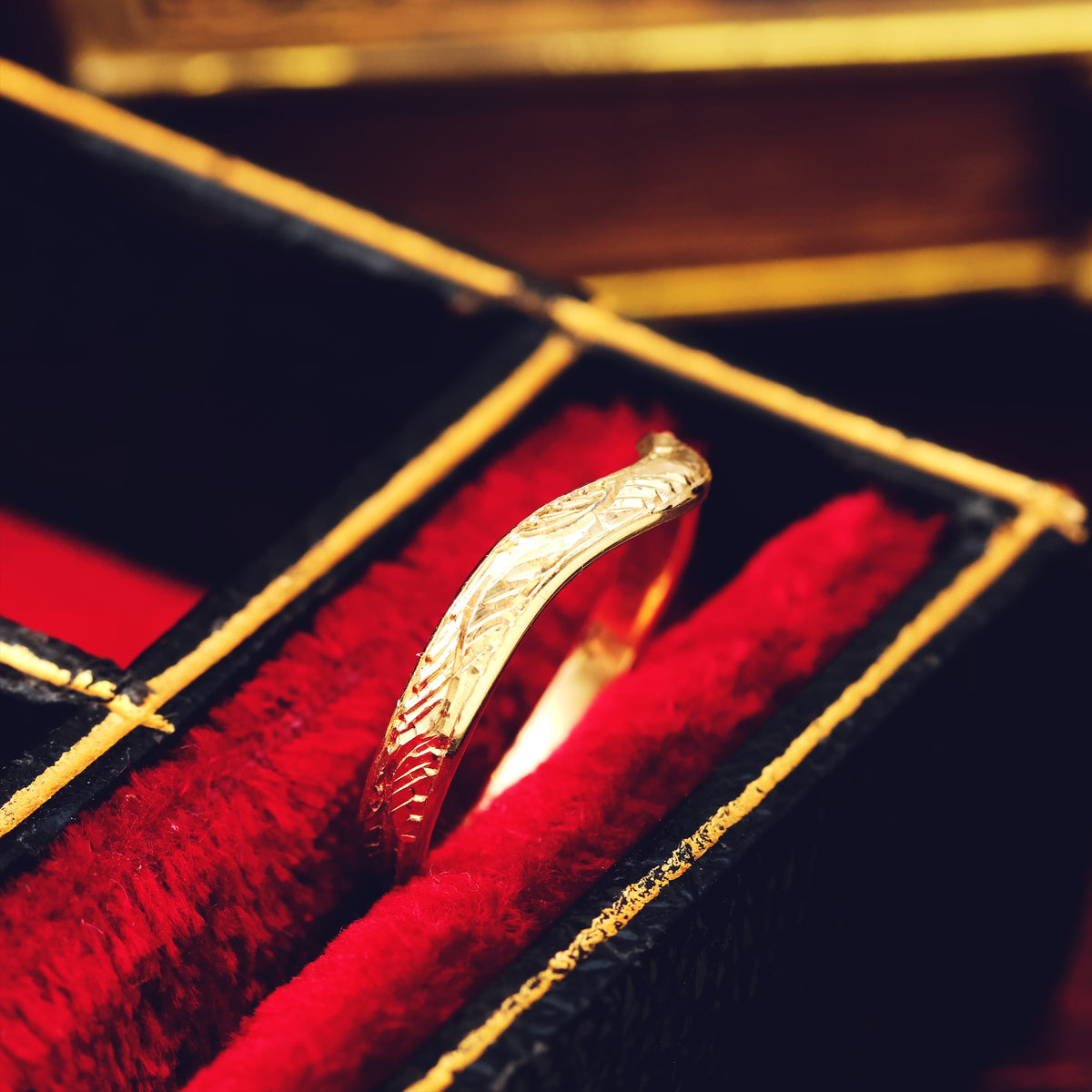 Hand Engraved 'Ferns' Wave Shaped Wedding Band