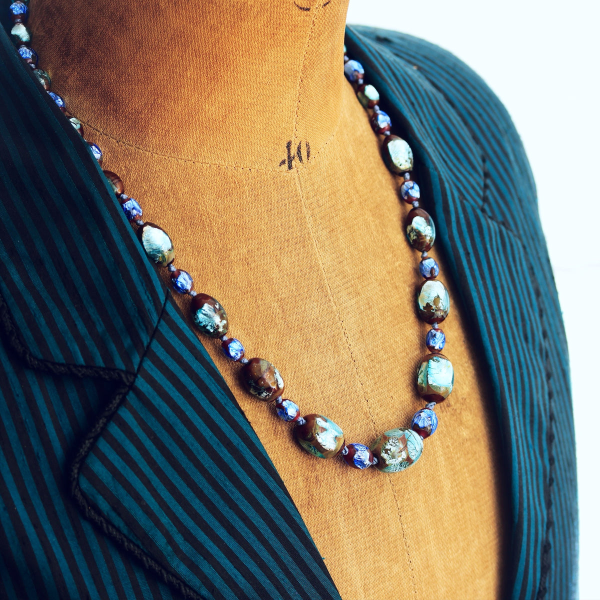 Vintage Venetian Foiled Glass Bead Necklace