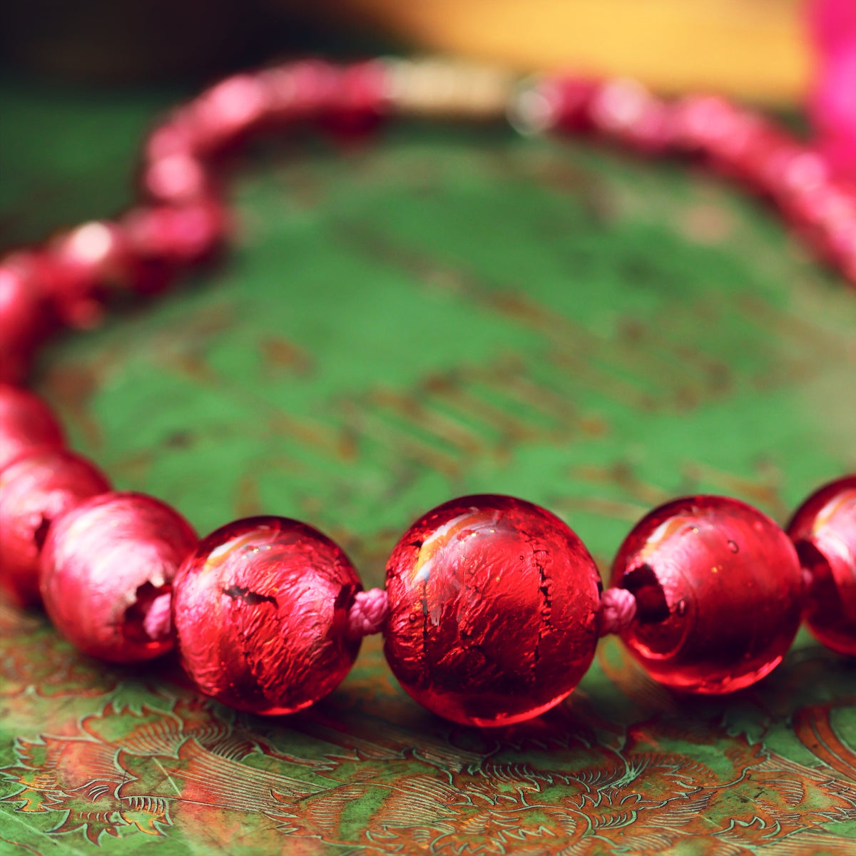Vintage Venetian Foiled Glass Bead Necklace