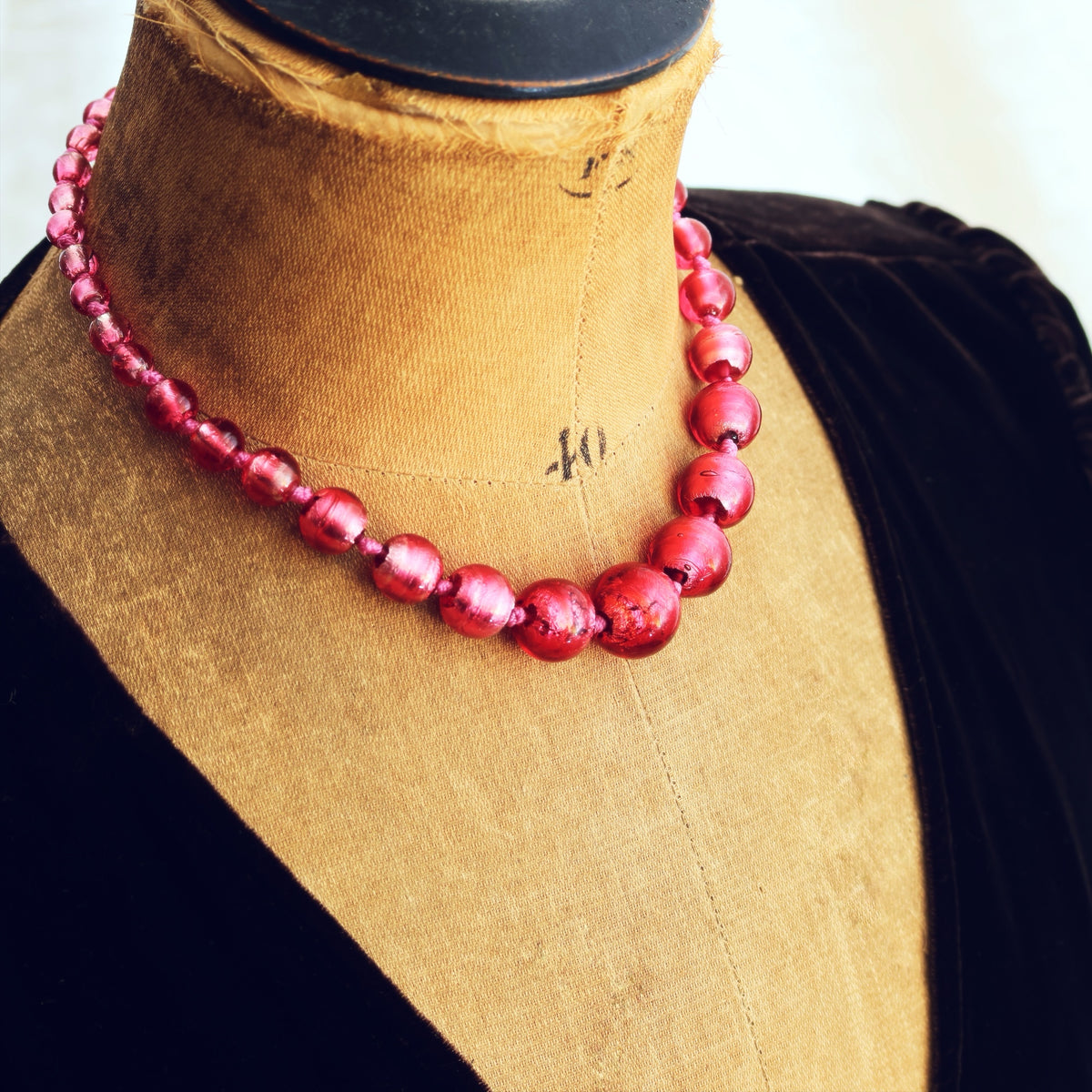 Vintage Venetian Glass Bead Necklace