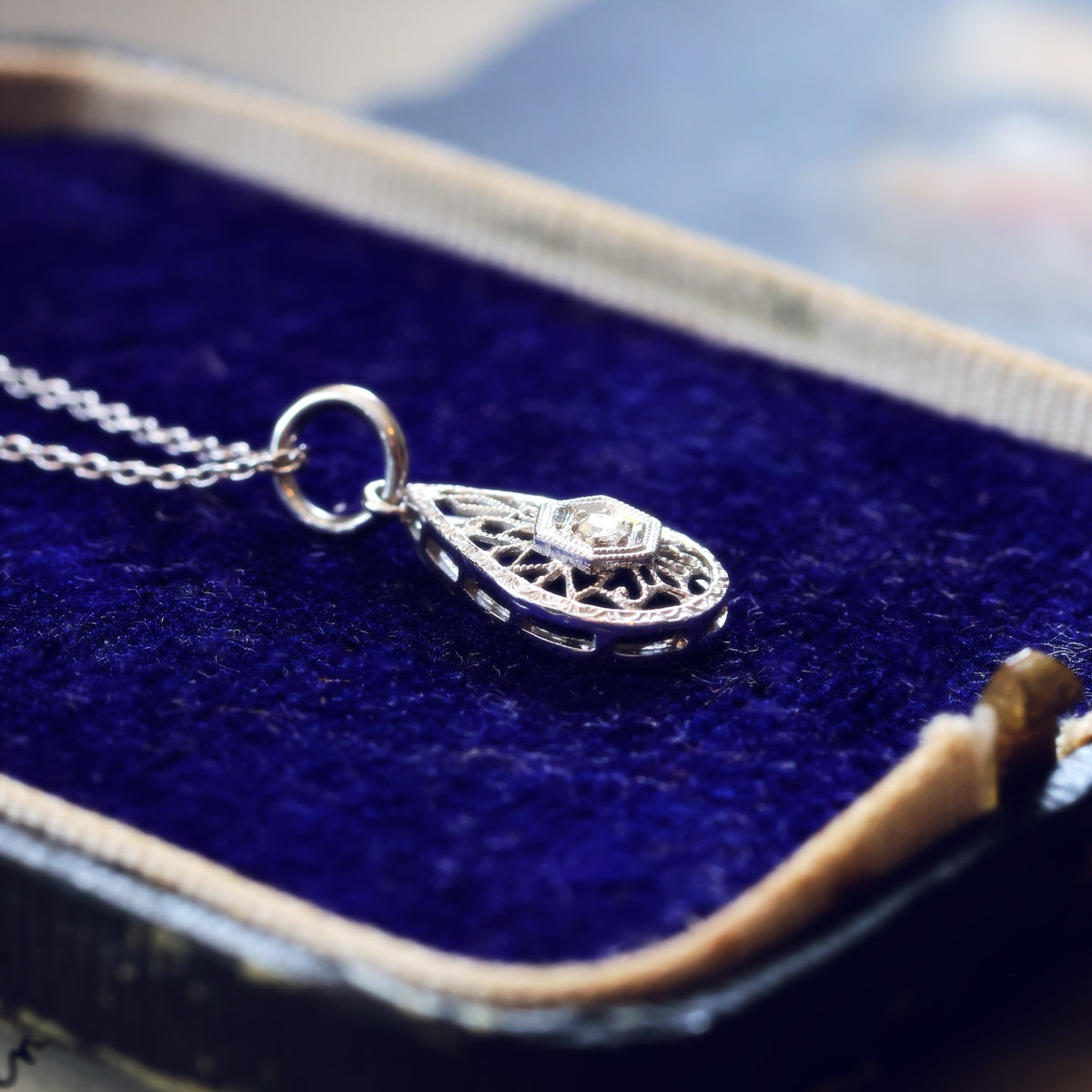 Vintage White Gold Filigree Diamond Pendant