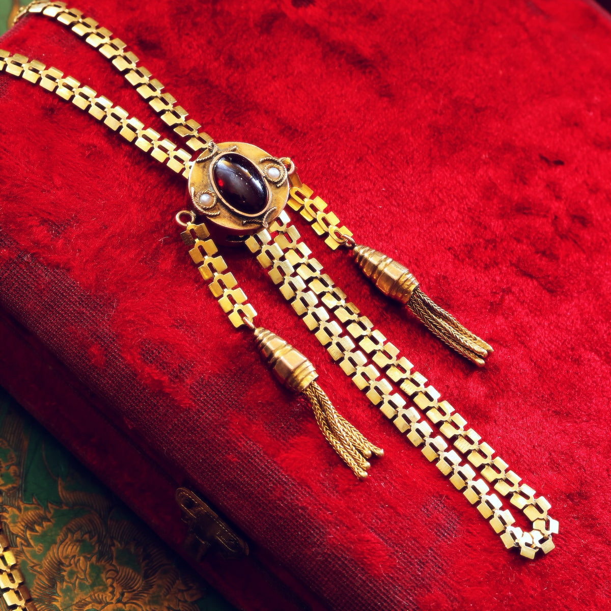 Amazing Vintage 10K Gold Slider Guard Chain