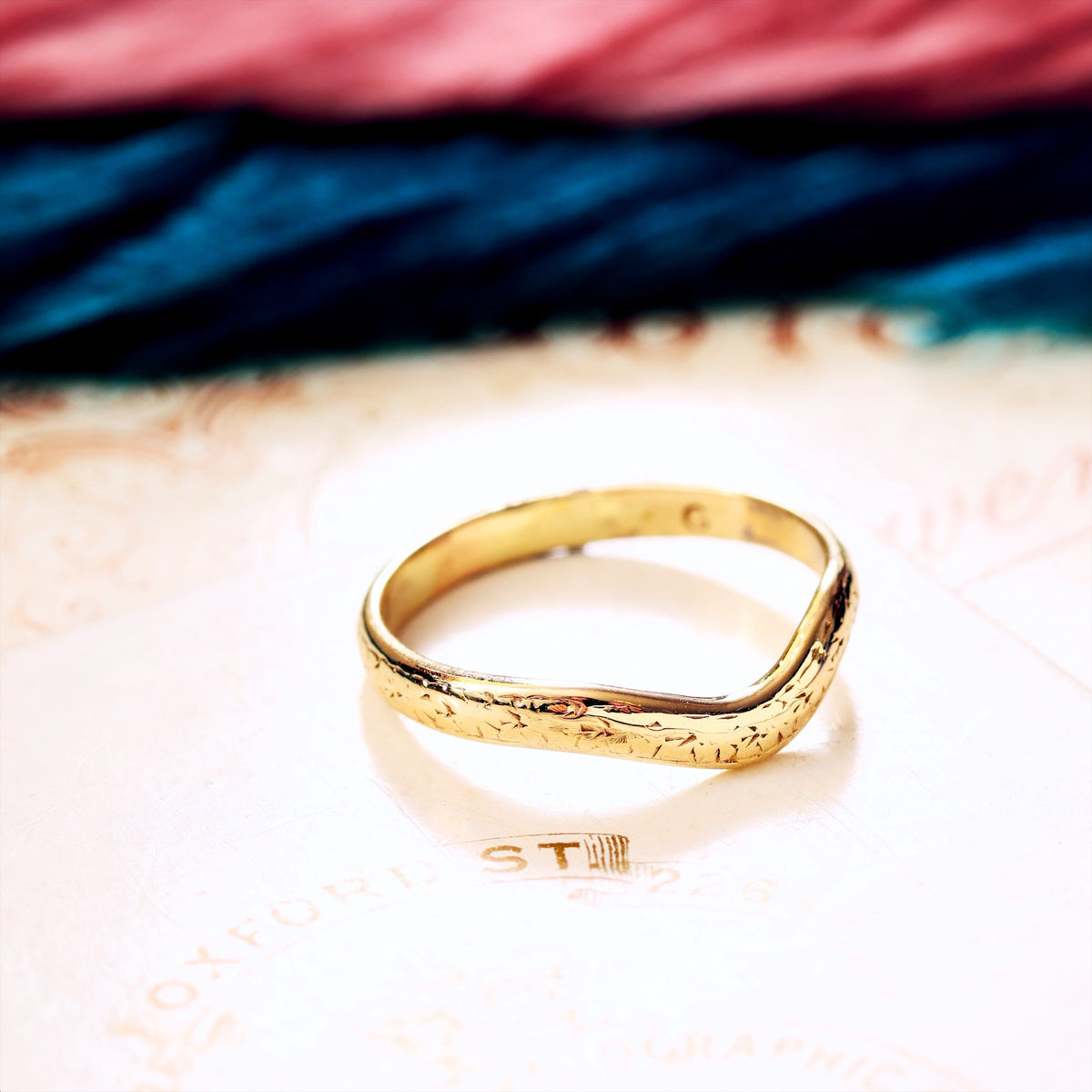 Faded Flowers Wave Shaped Wedding Band