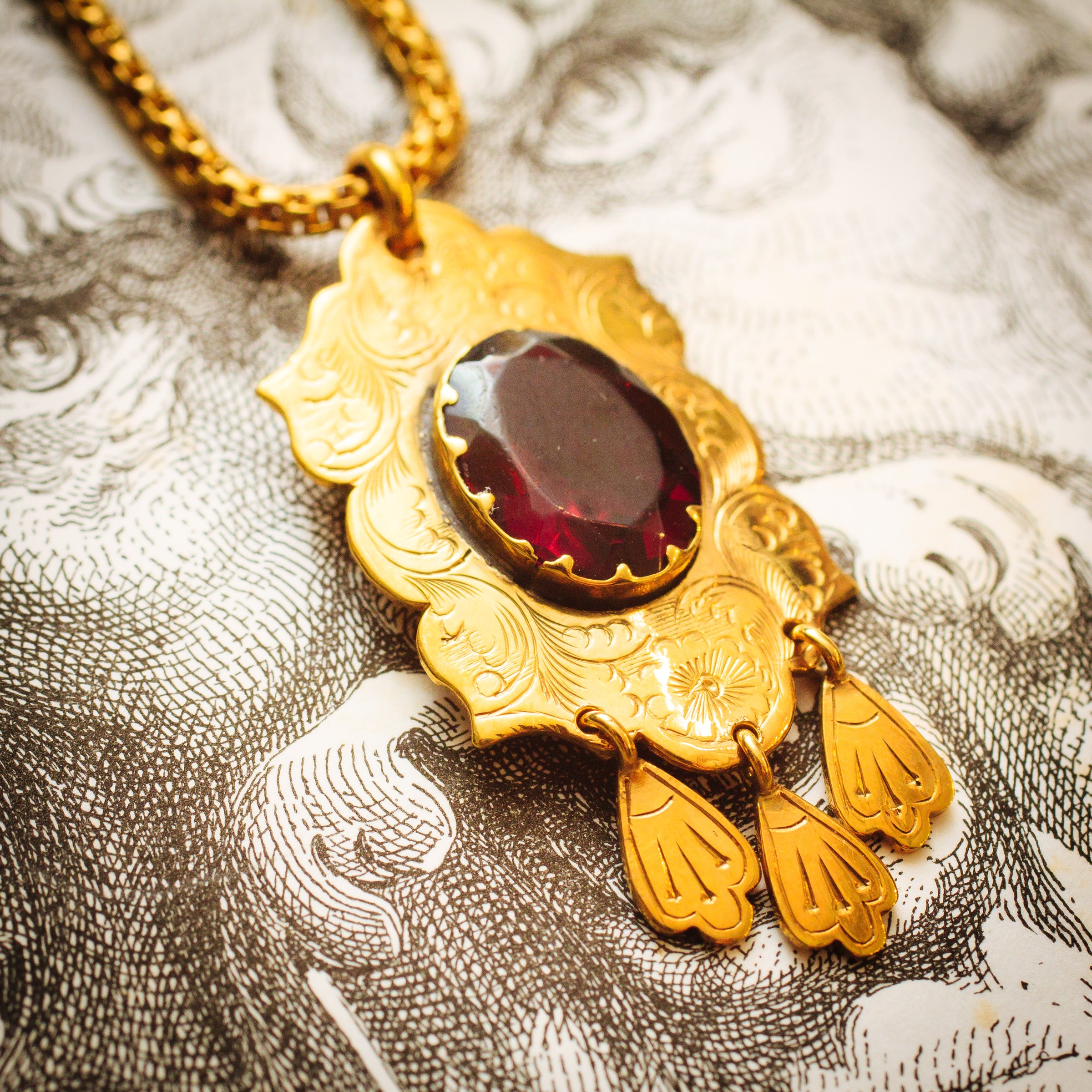 Alexandrite locket outlet