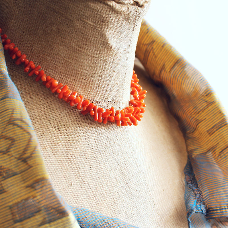 Vintage branch shop coral necklace
