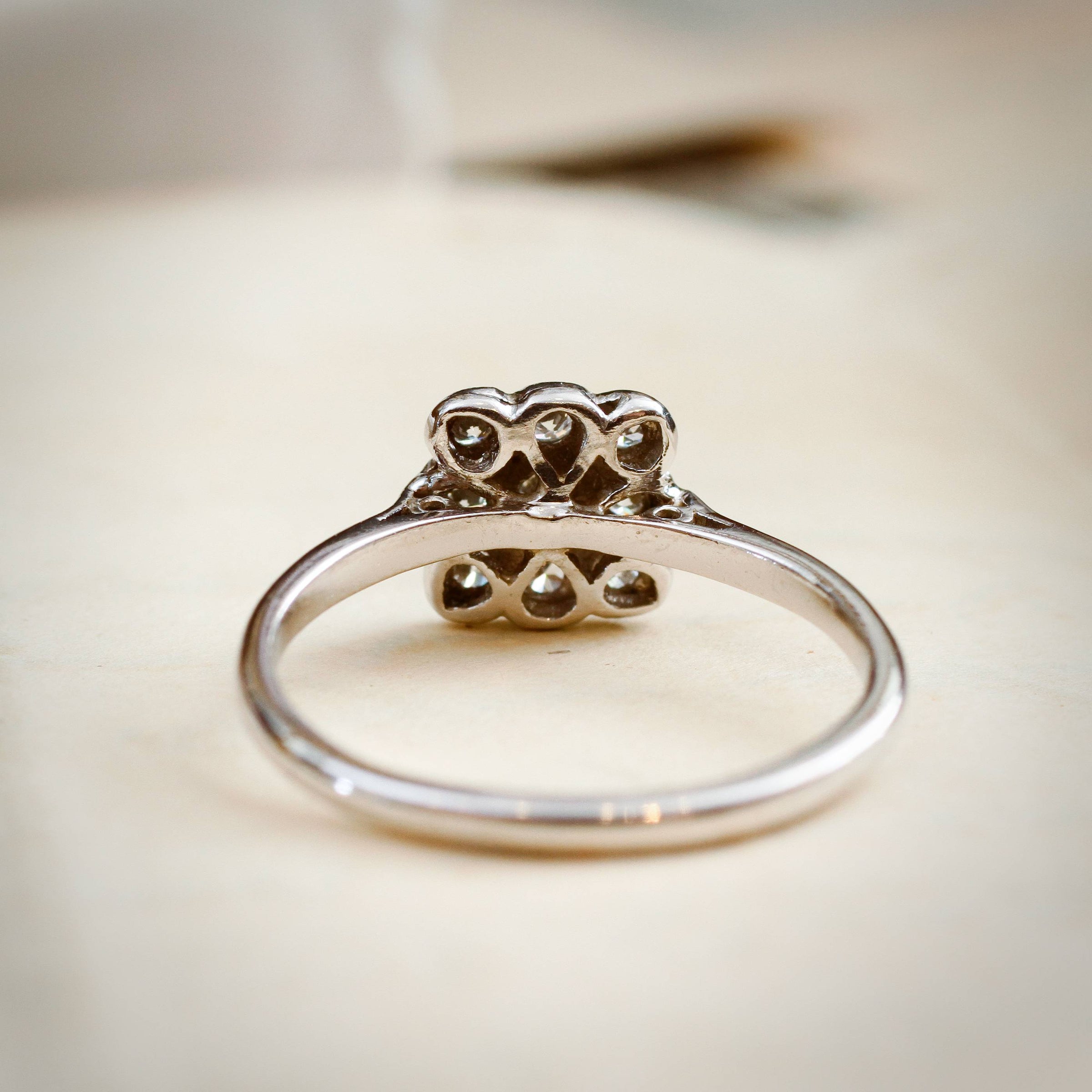 A Sparkly Sensation! Vintage Diamond Cluster Ring – Fetheray