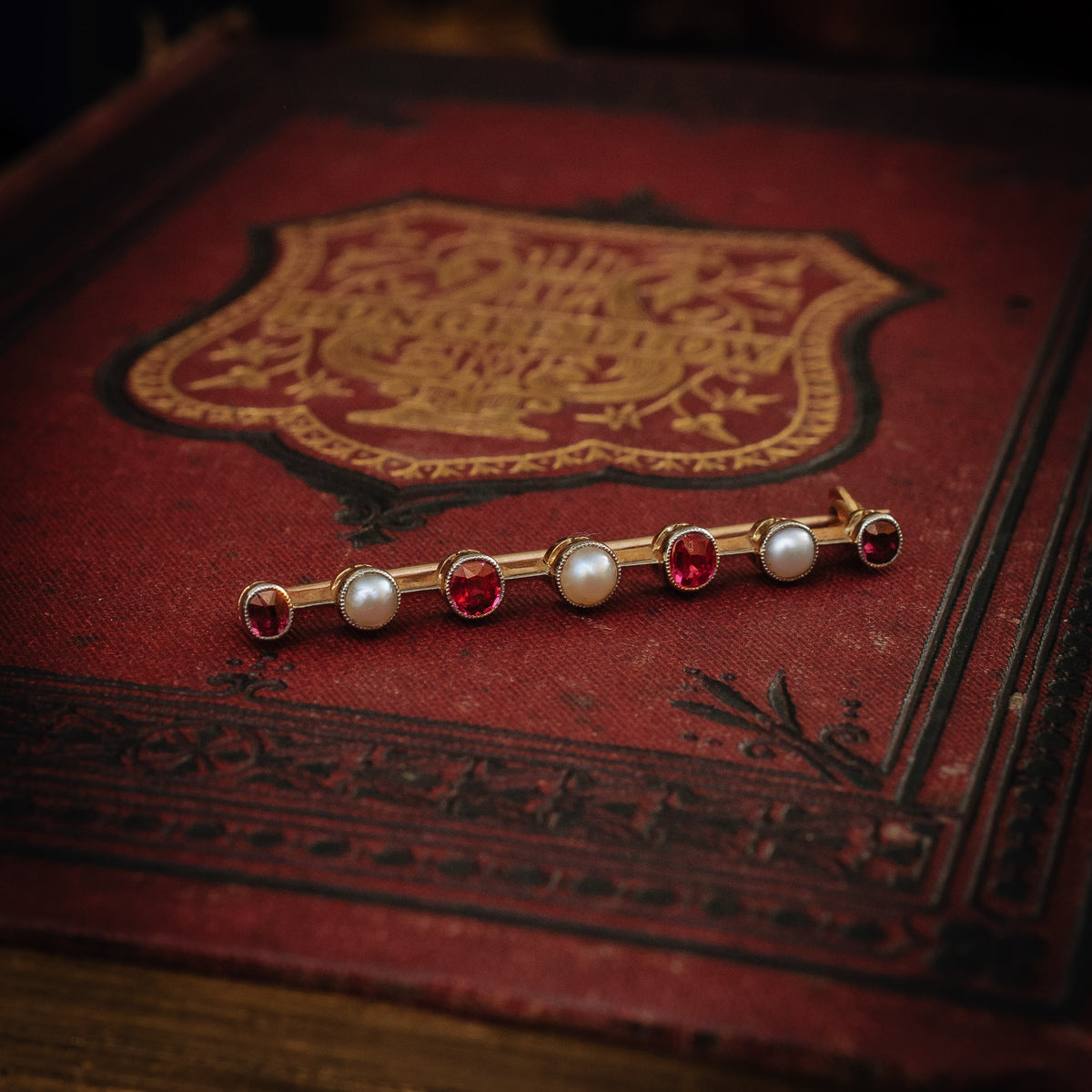Antique Vintage Bar Tie Pin Brooch 