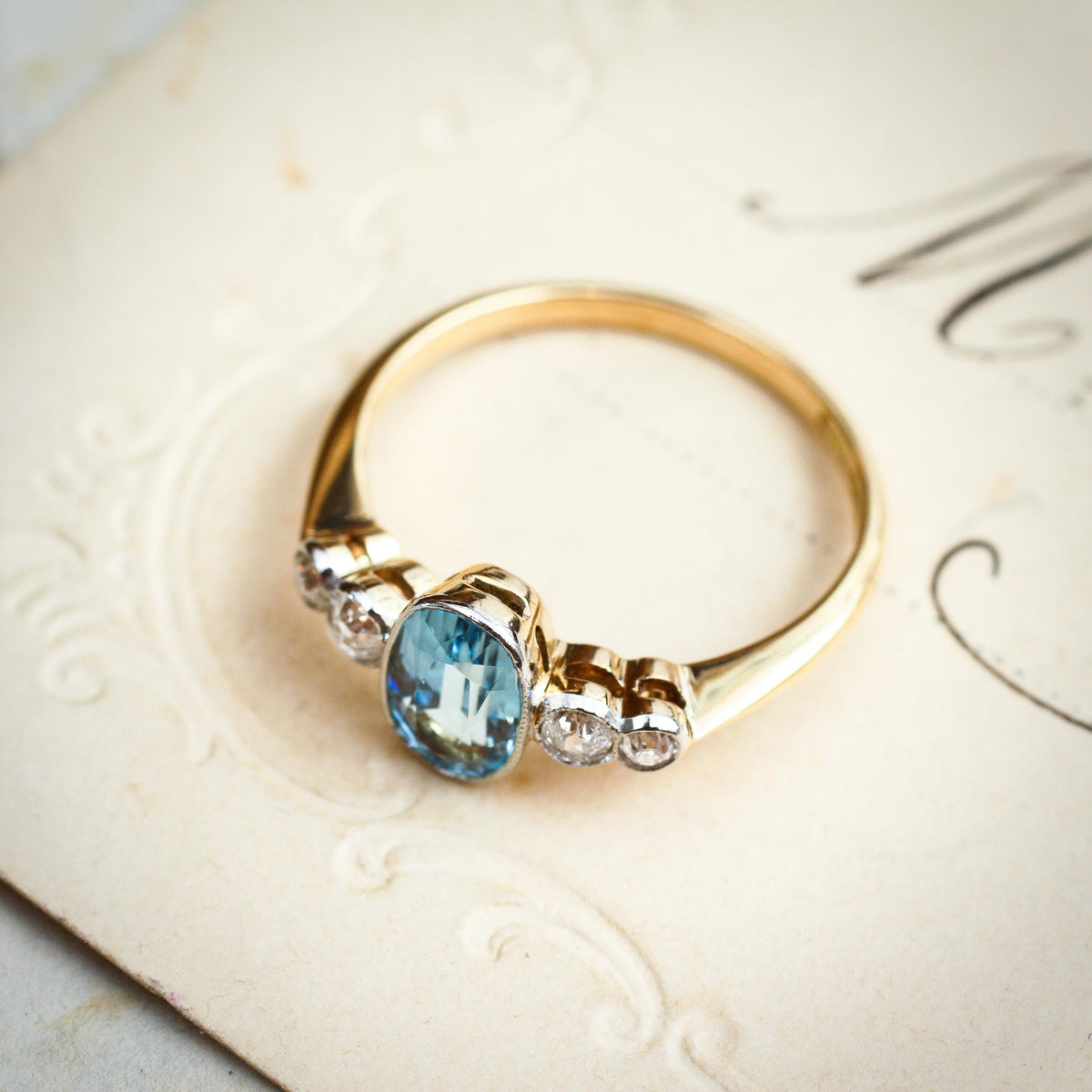 Rare Pristine Vintage Aquamarine & Diamond Ring