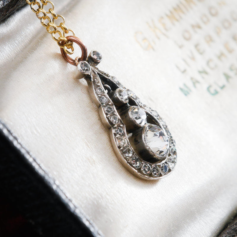 An Enchanting Antique Edwardian Paste Pendant