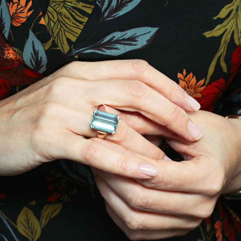 Vintage Certificated Natural Aquamarine Cocktail Ring