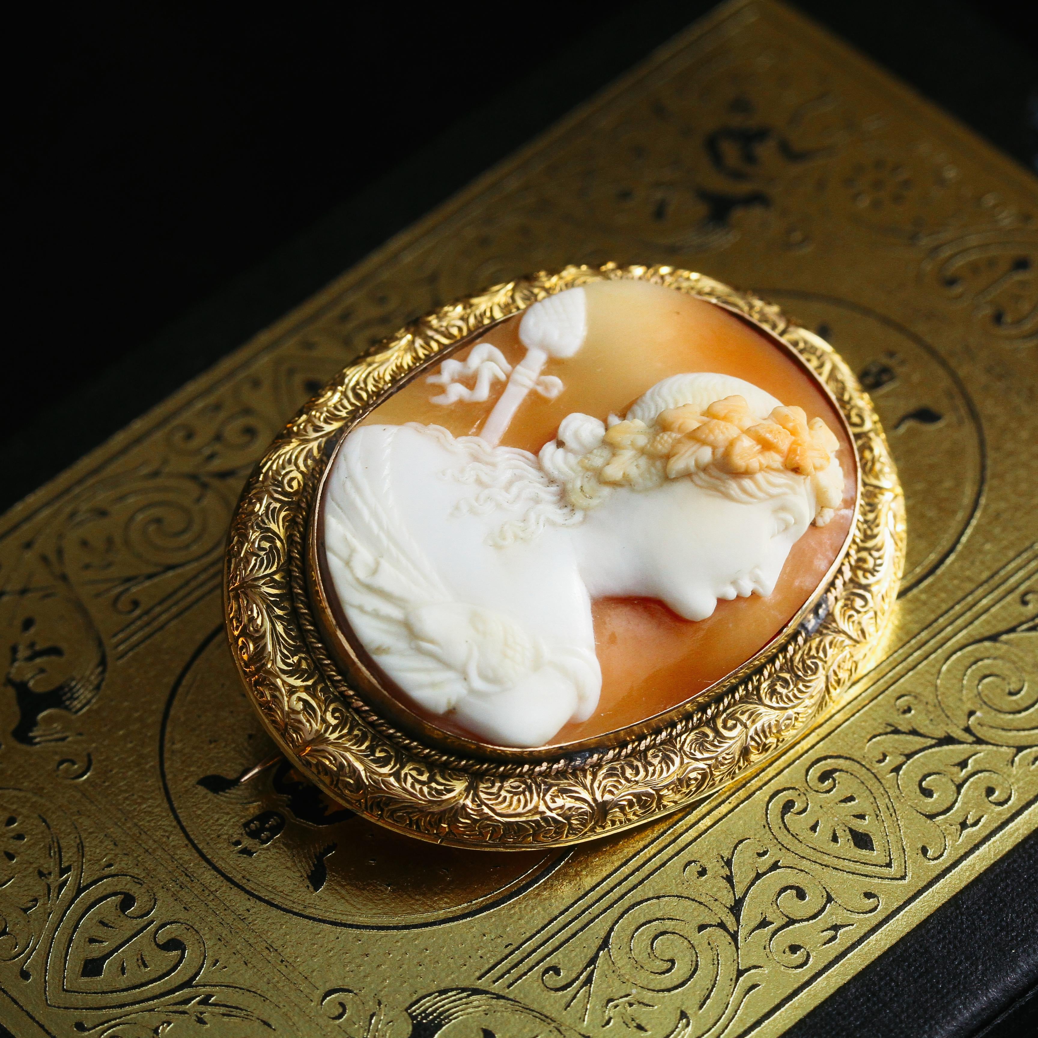 Rare Superior Hand Carved Shell Cameo of Dionysus – Fetheray