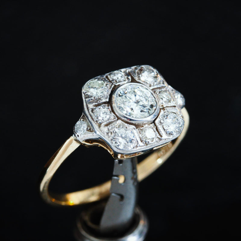  Lovely Art Deco Diamond Cluster Ring