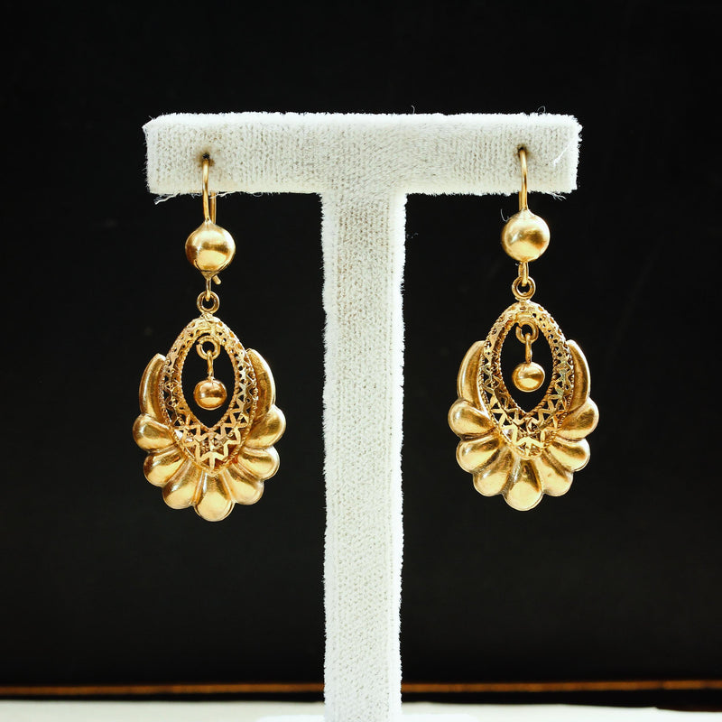 Vintage 18ct Gold Drop Earrings