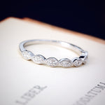 Vintage Style White Gold Diamond Band