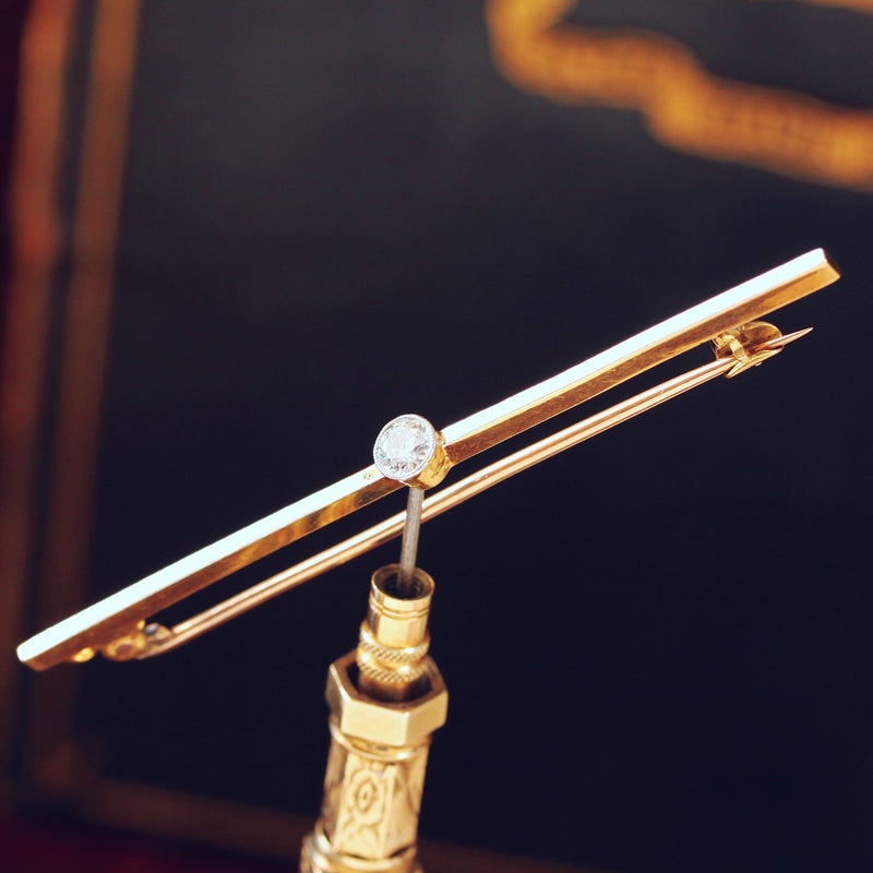 Vintage Fine Art Deco Diamond Bar Pin