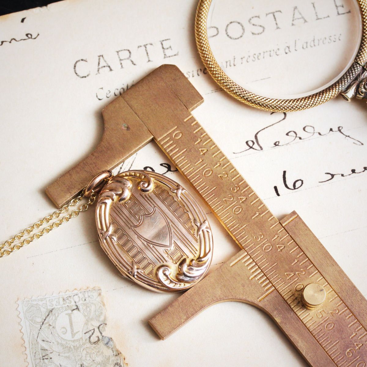 Antique Edwardian Era Gold Locket